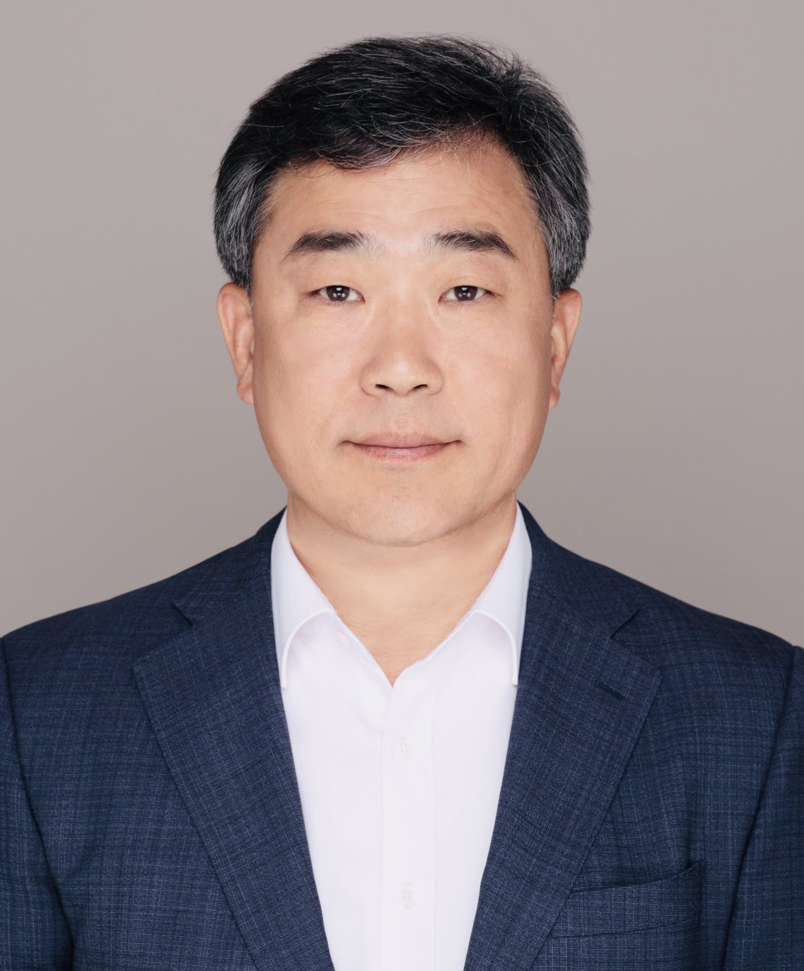 Portrait of Daeseung Ha